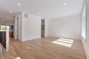 3740 N Racine Ave, Chicago, IL 60613 - Photo 45