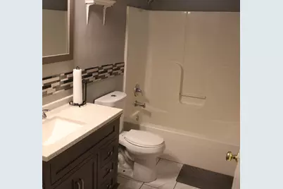 5352 S Shields Avenue, Chicago, IL 60609 - Photo 17