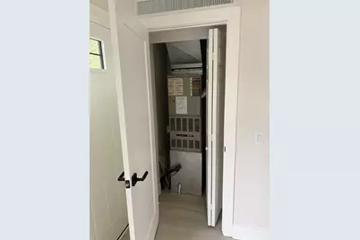 [Address not provided], La Grange Highlands, IL 60525 - Photo 15
