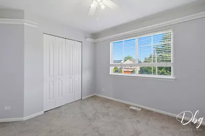 60 W Dahlia Lane, Round Lake Beach, IL 60073 - Photo 17