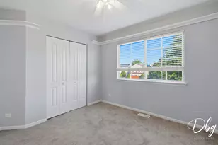 60 W Dahlia Ln, Round Lake Beach, IL 60073 - Photo 17