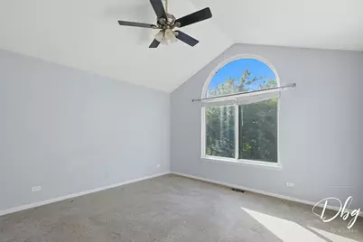 60 W Dahlia Lane, Round Lake Beach, IL 60073 - Photo 21