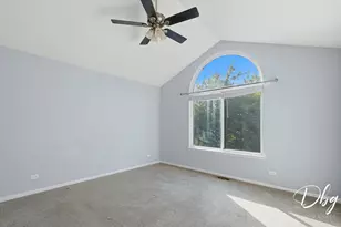 60 W Dahlia Ln, Round Lake Beach, IL 60073 - Photo 21