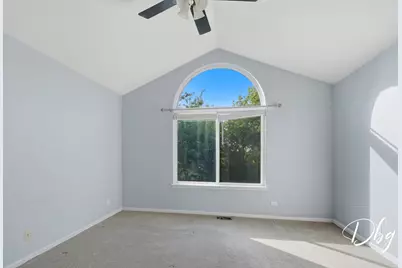 60 W Dahlia Lane, Round Lake Beach, IL 60073 - Photo 23