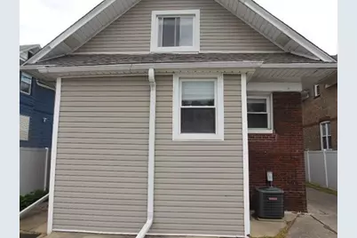 312 S 10th Avenue, Maywood, IL 60153 - Photo 3