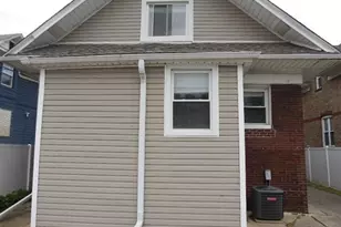 312 S 10th Ave, Maywood, IL 60153 - Photo 3