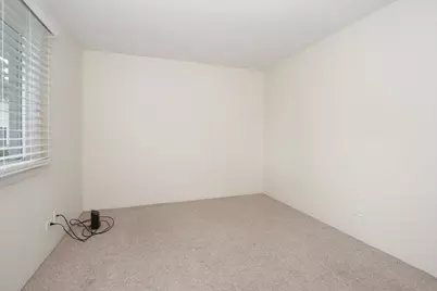 1010 Glastonbury Lane, Schaumburg, IL 60193 - Photo 19