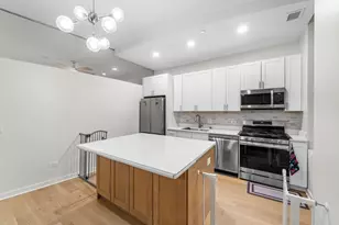 208 W Washington St, Chicago, IL 60606 - Photo 9