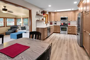 214 Deerpath Dr, Oswego, IL 60543 - Photo 15