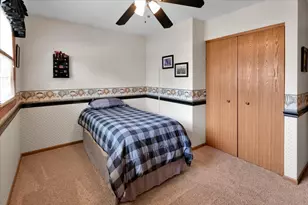214 Deerpath Dr, Oswego, IL 60543 - Photo 23