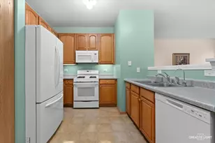 24127 W Walnut Circle, Plainfield, IL 60585 - Photo 7