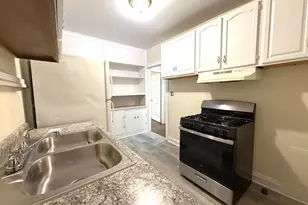 7656 S East End Ave, Chicago, IL 60649 - Photo 3