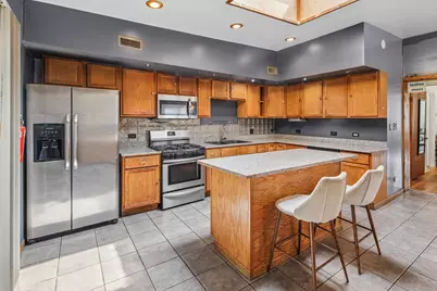2016 N Whipple Street, Chicago, IL 60647 - Photo 7