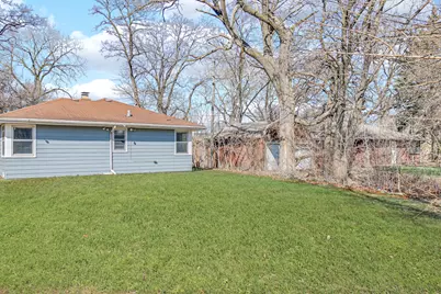 17015 Annetta Avenue, Hazel Crest, IL 60429 - Photo 3