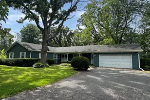 7409 Chesterfield Rd, Crystal Lake, IL 60012 - Photo 1