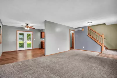 1009 N West Street N, Leroy, IL 61752 - Photo 7