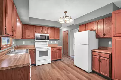 1009 N West Street N, Leroy, IL 61752 - Photo 11