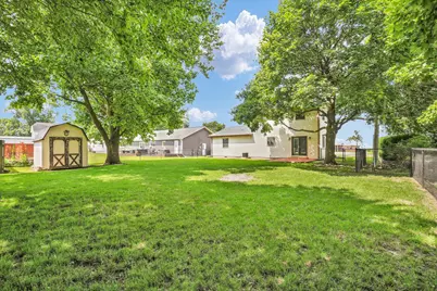 1009 N West Street N, Leroy, IL 61752 - Photo 29