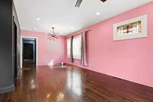 11945 S Yale Ave, Chicago, IL 60628 - Photo 5