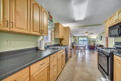 28422 W Park Avenue, Wauconda, IL 60084 - Photo 11