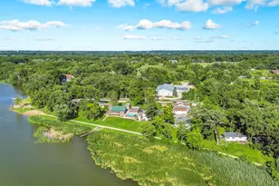 28422 W Park Ave, Wauconda, IL 60084 - Photo 27