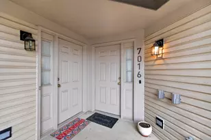 7016 S Stratton Ln, Gurnee, IL 60031 - Photo 3