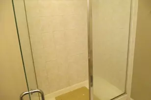 125 Lakeview Dr, Bloomingdale, IL 60108 - Photo 15