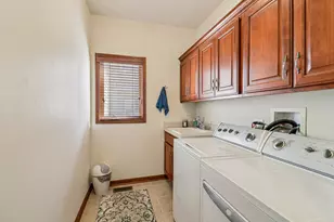 143 Pineridge Dr S, Oswego, IL 60543 - Photo 11
