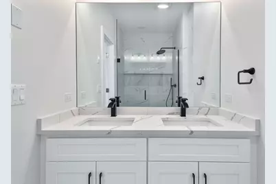 4938 W Medill Avenue, Chicago, IL 60639 - Photo 11