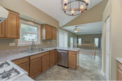 1327 Northgate Drive, Bartlett, IL 60103 - Photo 11