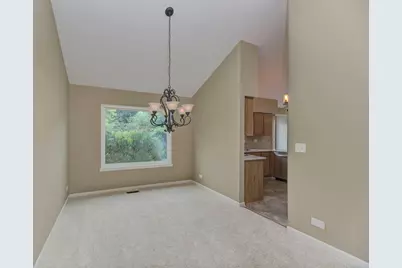 1327 Northgate Drive, Bartlett, IL 60103 - Photo 7