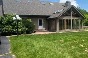 24715 S Oak Ln, Crete, IL 60417 - Photo 1