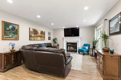 [Address not provided], West Dundee, IL 60118 - Photo 11