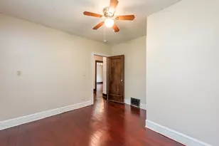 419 Hickory St, Waukegan, IL 60085 - Photo 21