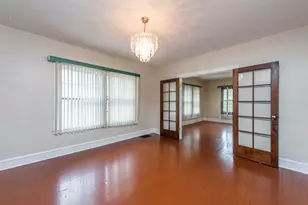 419 Hickory St, Waukegan, IL 60085 - Photo 11