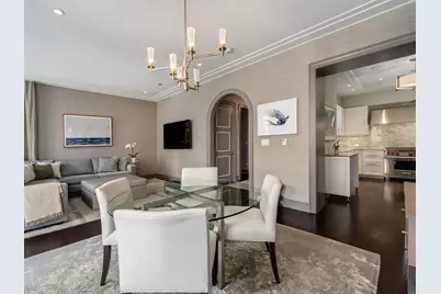 118 E Erie Street #21B, Chicago, IL 60611 - Photo 5
