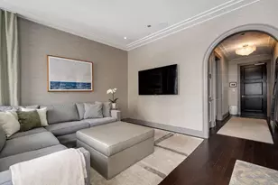 118 E Erie St, Chicago, IL 60611 - Photo 11