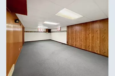 1346 Empire Court, Freeport, IL 61032 - Photo 19