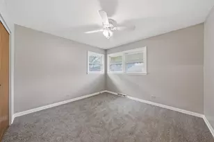 15201 Sunset Dr, Dolton, IL 60419 - Photo 17