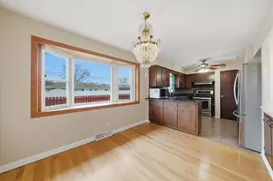 15201 Sunset Dr, Dolton, IL 60419 - Photo 5