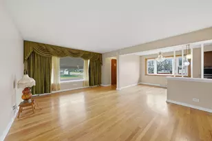 15201 Sunset Dr, Dolton, IL 60419 - Photo 7