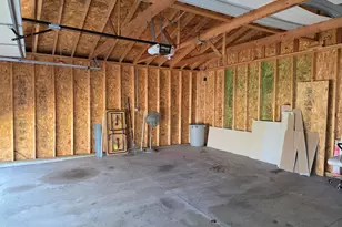 614 N Butrick St, Waukegan, IL 60085 - Photo 27