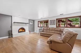 10706 S Neenah Ave, Worth, IL 60482 - Photo 19