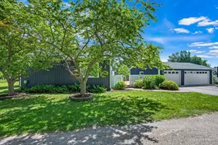 209 Eastwood Ct, Barrington, IL 60010 - Photo 53