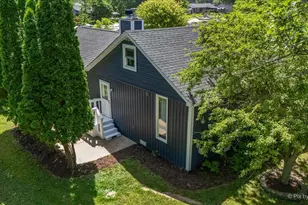209 Eastwood Ct, Barrington, IL 60010 - Photo 29