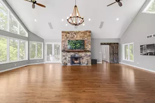 419 Caesar Dr, Barrington Hills, IL 60010 - Photo 11