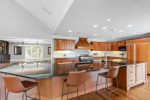 419 Caesar Dr, Barrington Hills, IL 60010 - Photo 9