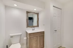 14547 Club Cir Dr, Oak Forest, IL 60452 - Photo 15