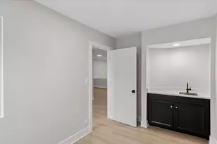 3082 Antelope Springs Rd, Northbrook, IL 60062 - Photo 7