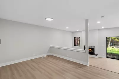3082 Antelope Springs Road, Northbrook, IL 60062 - Photo 9
